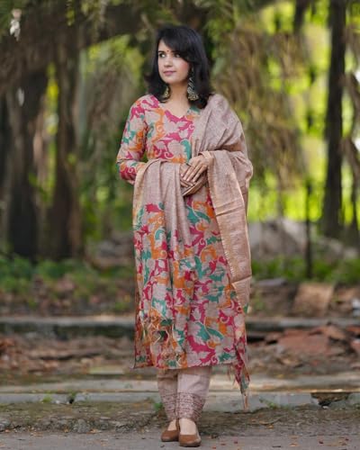 ANNI DESIGNER Women's Rayon Blend Straight Printed Kurta with Pant & Dupatta